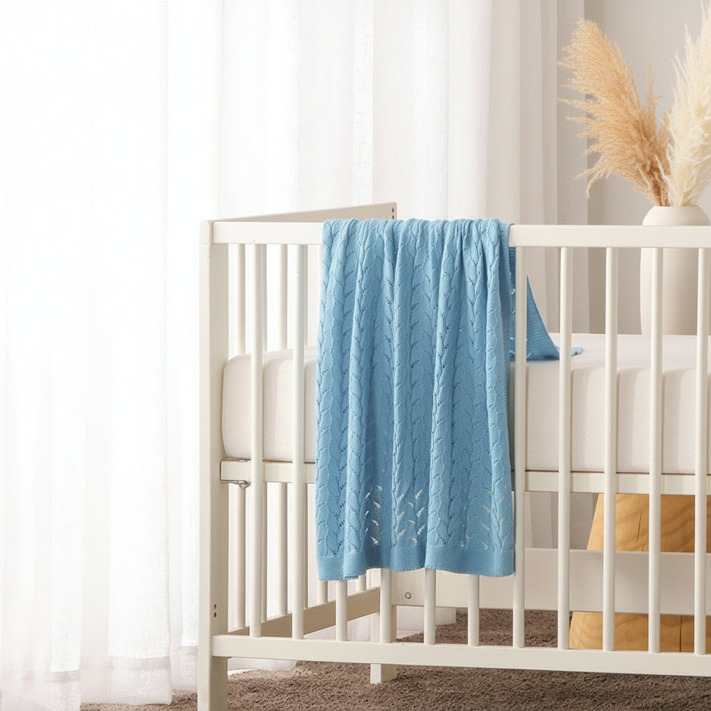 Lyla Organic Cotton Baby Blanket - Blue