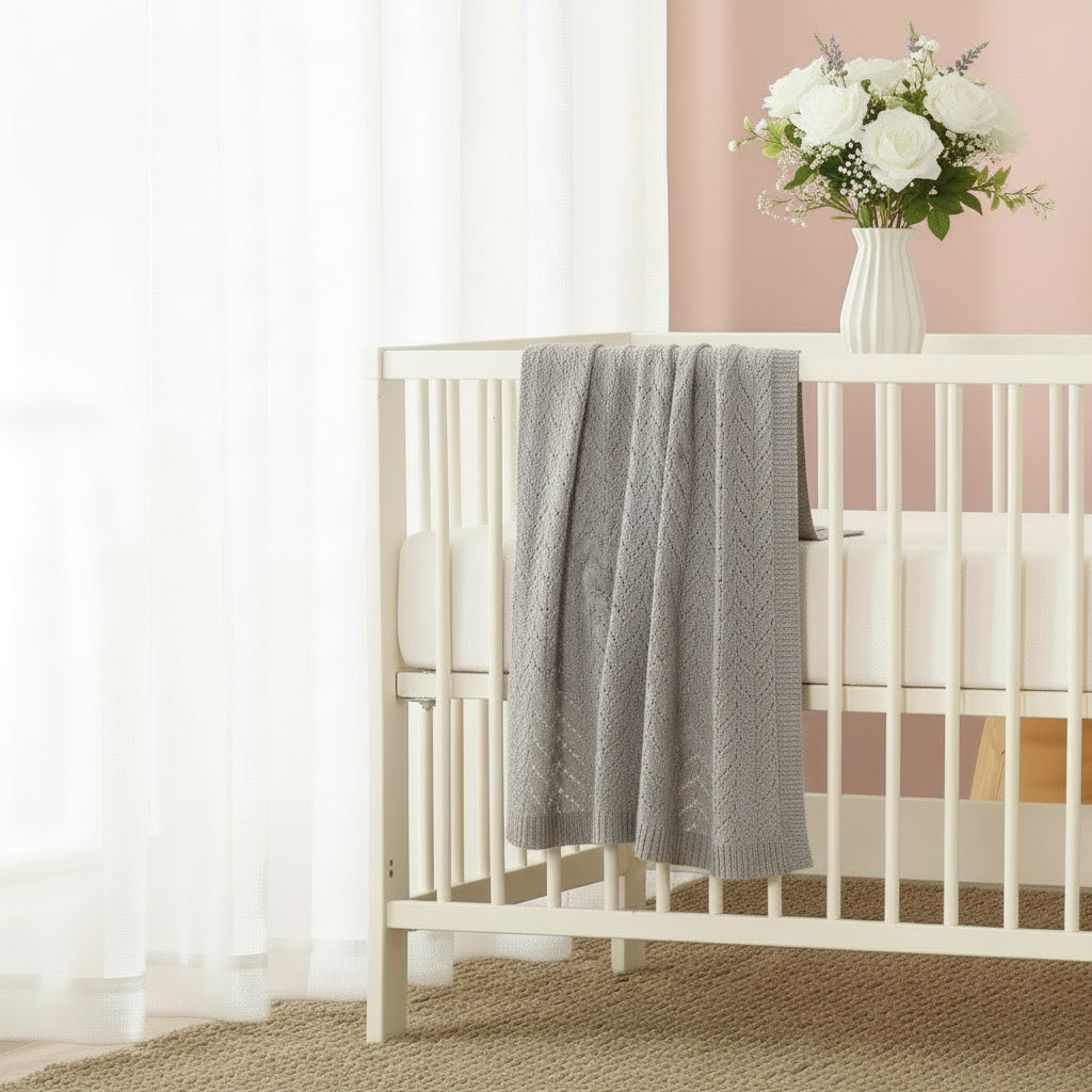 Lyla Organic Cotton Baby Blanket - Grey