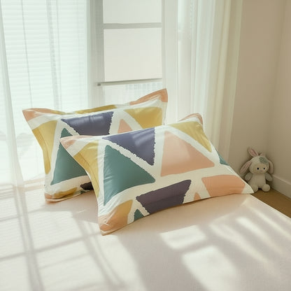 Multicolour Geo Triangles Pillowcase Set